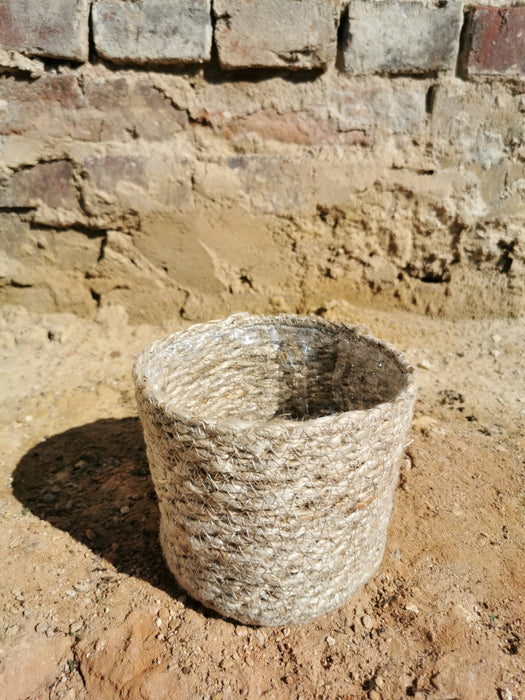 Cache-pot en jonc de mer